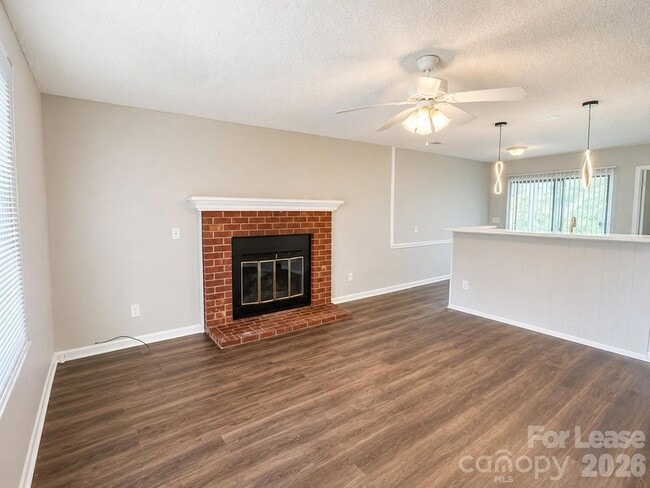 Photo - 7718 Linda Lake Dr