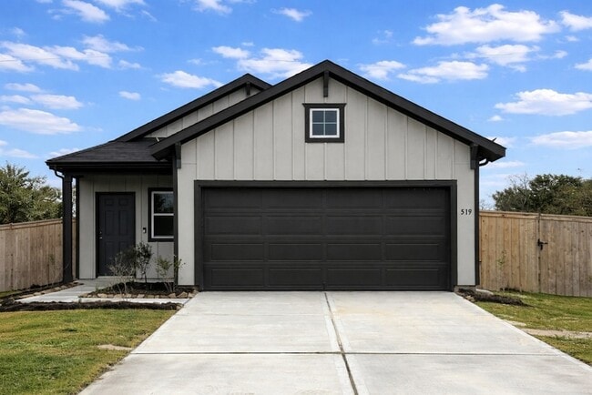 Photo - 519 Louis Ln