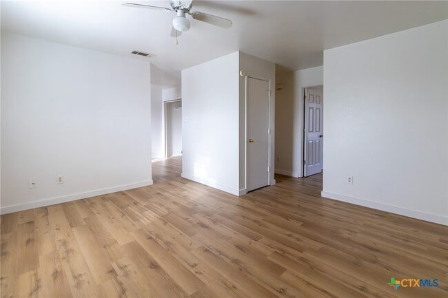 Photo - 1601 Benttree Dr