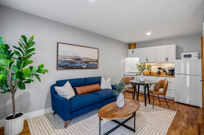 Photo - 4952 Polk St Unit SI ID1531102P
