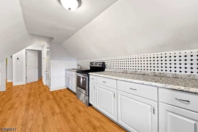 Photo - 76 Lafayette Ave Unit 3