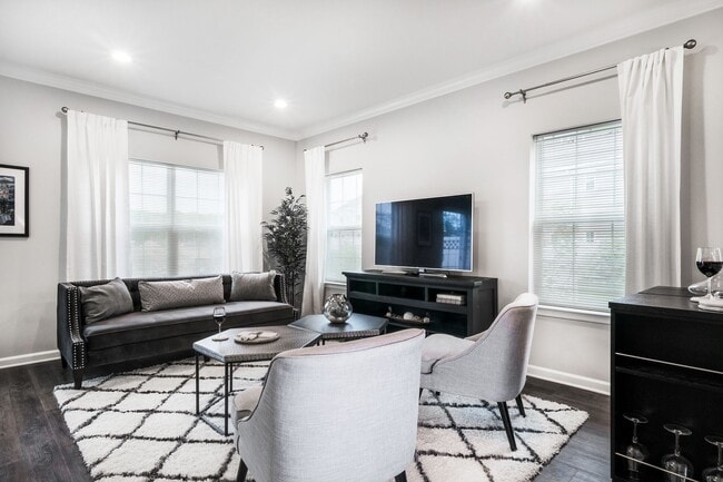 Photo - The Crossings at Hamilton Station