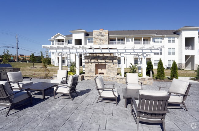 Photo - The Timbers Apartments