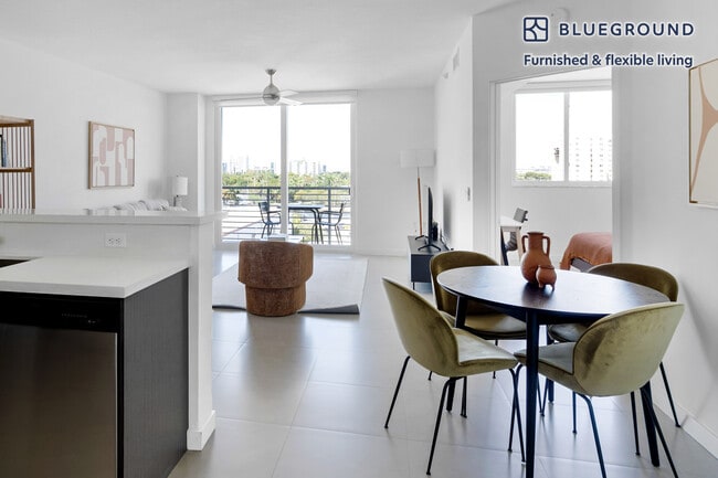 Photo - 729 NW 2nd St Unit FL6-ID43