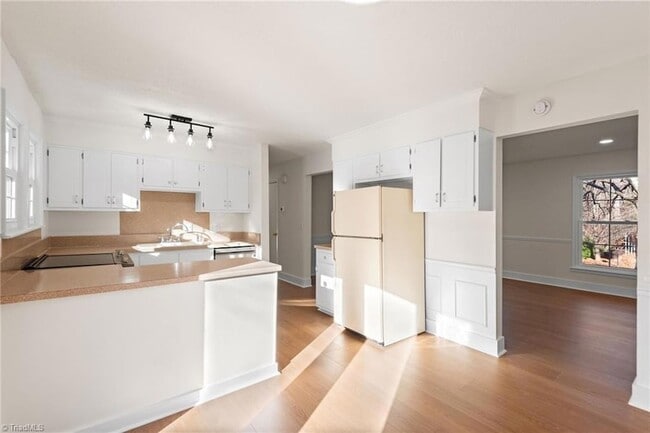 Photo - 1705 Three Meadows Rd