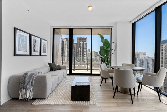 Building Photo - 20 NE 11th St Unit SI FL43-ID1592929P