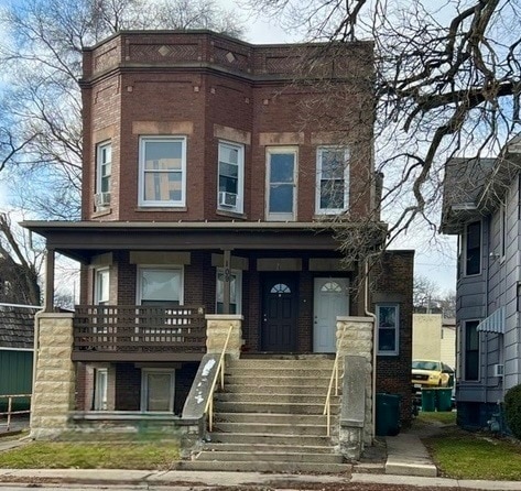 Building Photo - 109 N Center St Unit G