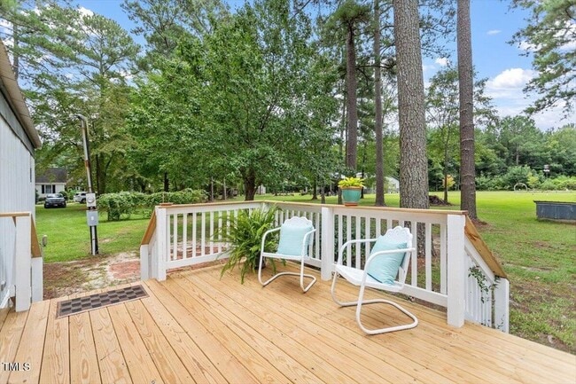 Photo - 10317 Giles Rd