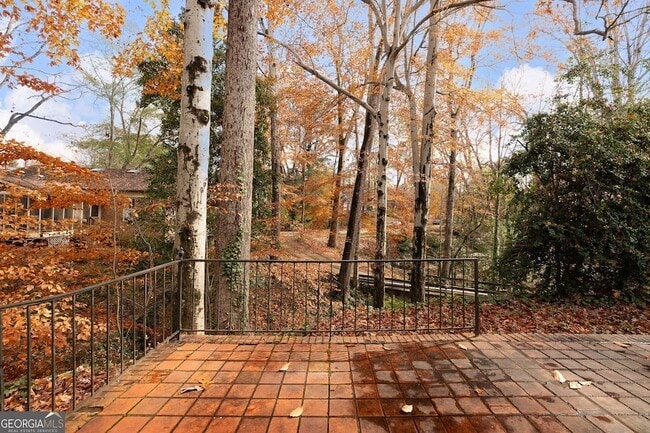 Photo - 444 Burlington Rd NE Unit 2