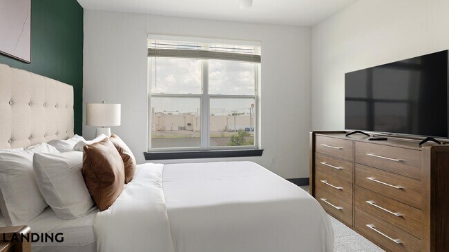 Photo - 551 Crossroads Pkwy Unit 3314