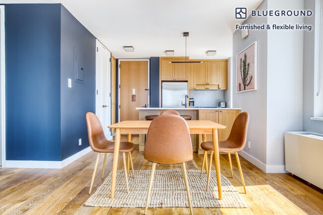 Photo - 560 W 43rd St Unit SI FL41-ID126