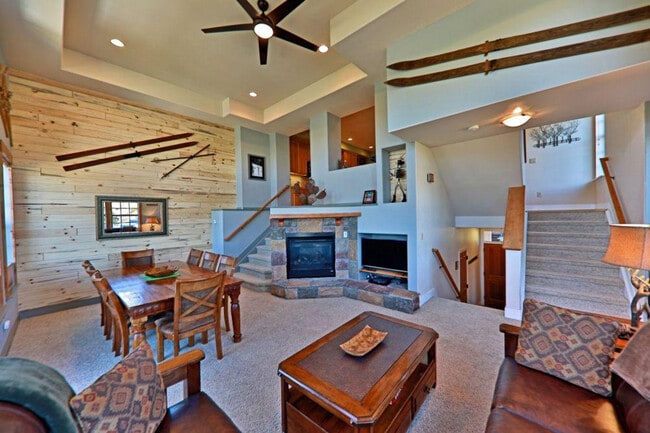 Photo - 707 Red Quill Wy Unit ID1269082P