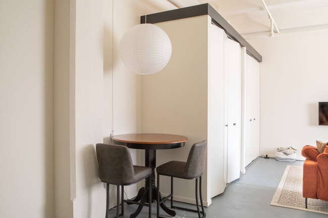 Photo - 823 N 2nd St Unit ID1379048P