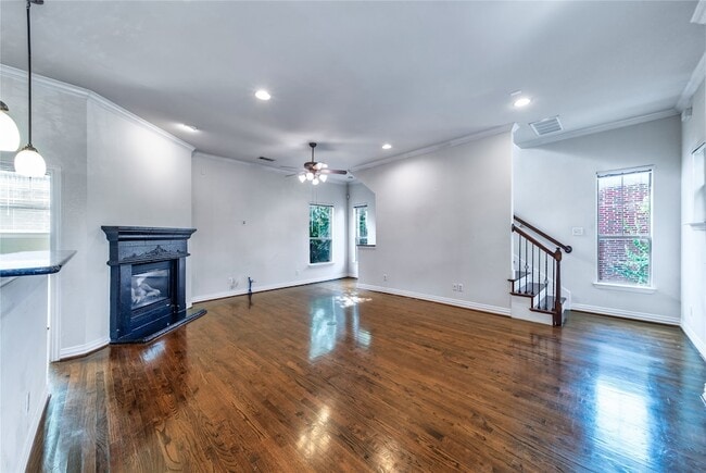 Photo - 1712 Mary St