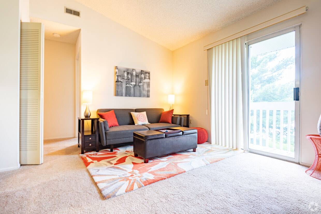 Floor Plan - 2BR/2BA