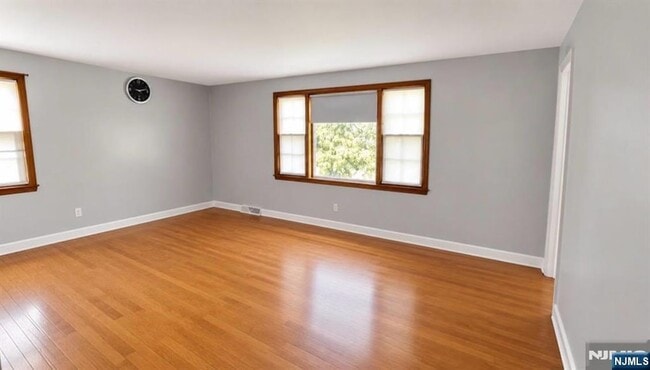 Photo - 212 E Clinton Ave