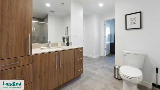 Photo - 5201 Leesburg Pike Unit 1035