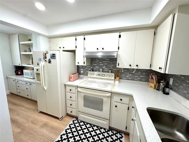 Photo - 6999 W Country Club Dr N Unit 225