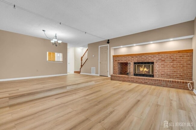 Photo - 91 Chelsea Ct
