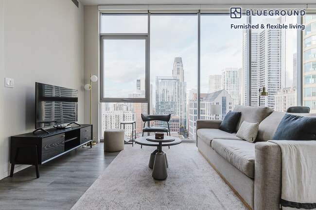 Photo - 8 E Huron St Unit FL21-ID1113