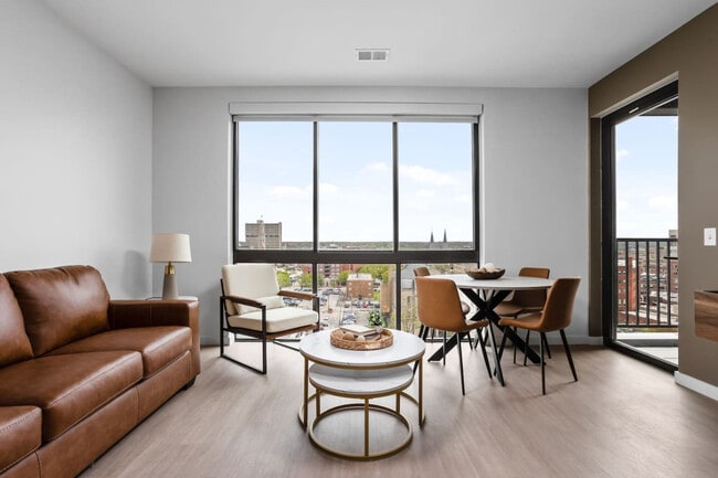 Photo - 421 N Pennsylvania St Unit SI ID1312585P