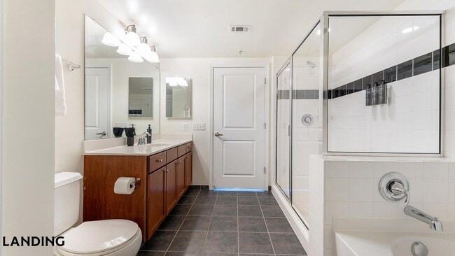 Photo - 70 I St SE Unit 70-1021