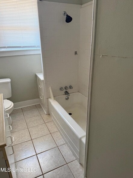 Photo - 3518 Southward Dr Unit 3