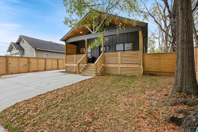 Photo - 2505 Vance Ave