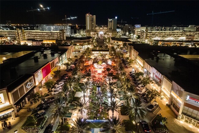 Photo - 120 N Compass Way Unit 435