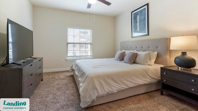Building Photo - 2745 Westpointe Dr Unit 926