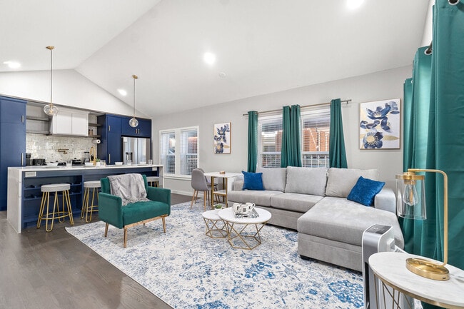 Photo - 1124 Brunner Ave Unit ID1018235P