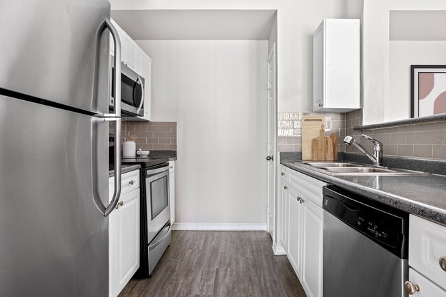 Building Photo - Olympus 7th Street Station