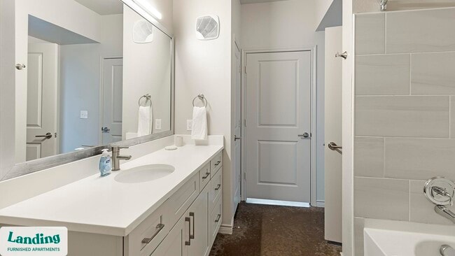 Photo - 750 Fort Worth Ave Unit 307