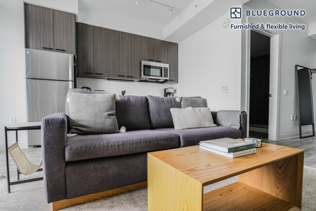 Photo - 501 Brazos St Unit FL22-ID289