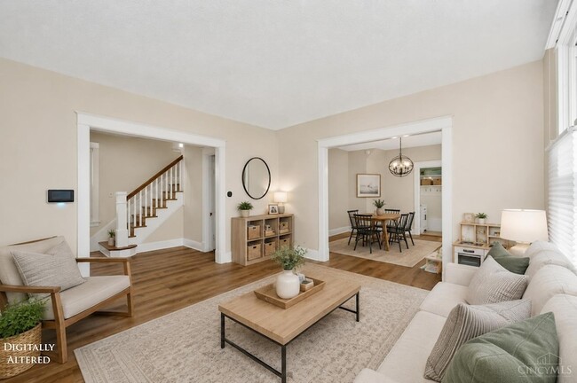Photo - 1007 W Loveland Ave