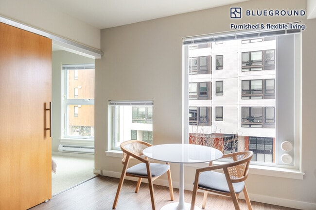 Photo - 8397 158th Ave NE Unit FL3-ID882