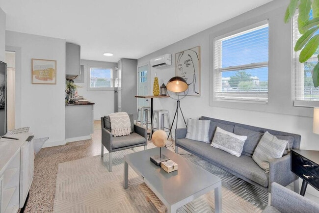 Building Photo - 316 Bream Ave Unit SI ID1501993P