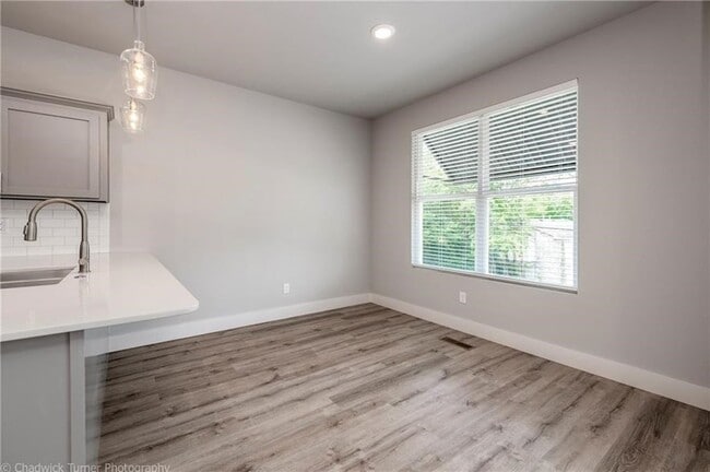 Photo - 1508 N Gregg Ave