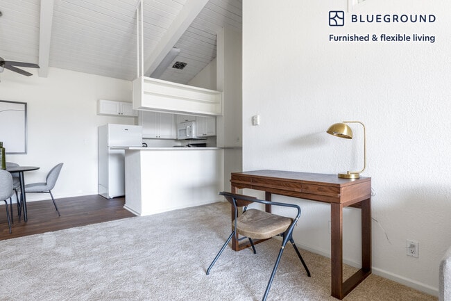 Photo - 6140 Canterbury Dr Unit SI FL3-ID331