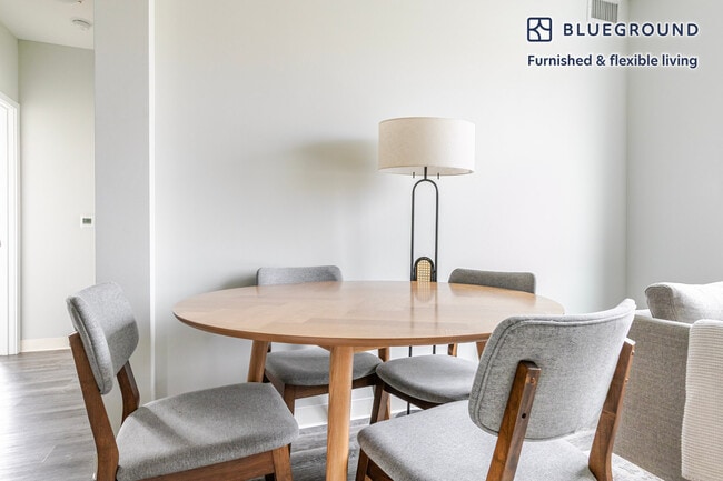 Photo - 6149 N Broadway Unit GO FL5-ID1273