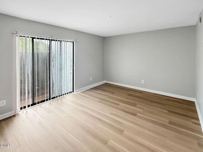 Photo - 1275 Teakwood Pl