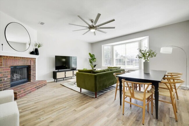 Photo - 2062 Arena Dr Unit ID1019552P