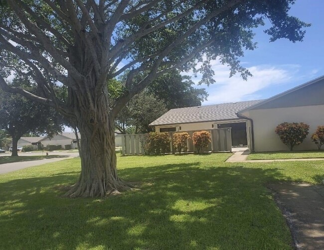 Building Photo - 8173 Ambach Way