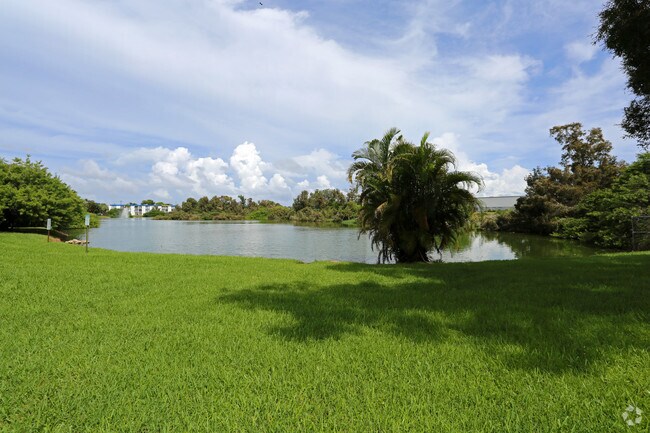 Photo - Costa Del Lago