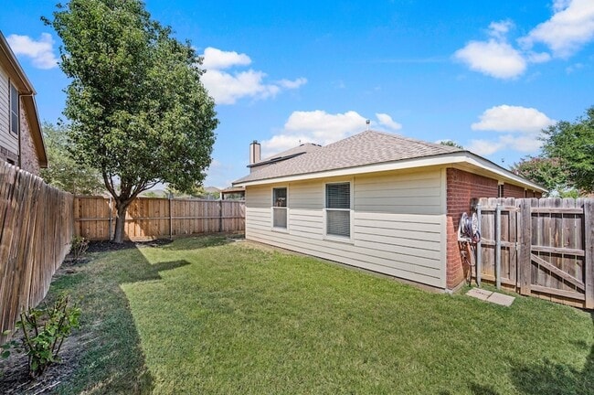 Photo - 12113 Thicket Bend Dr