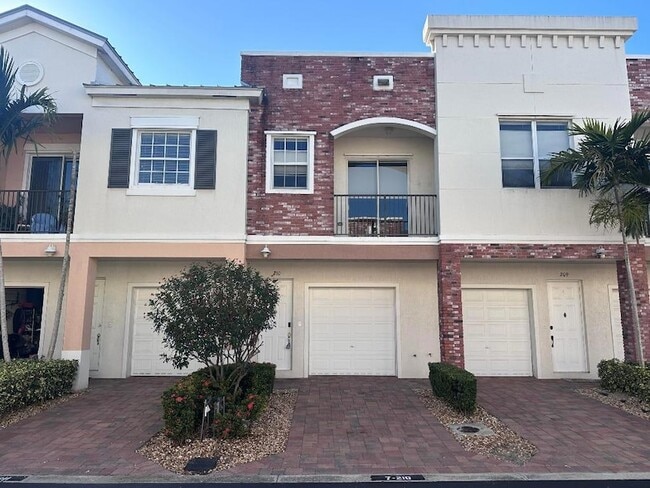 Photo - 10320 SW Stephanie Way Unit 7210