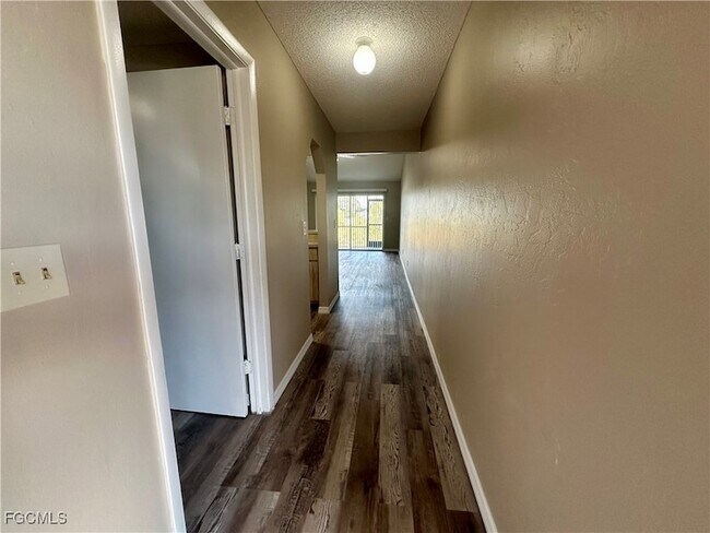 Photo - 829 Gleason Pkwy Unit 2