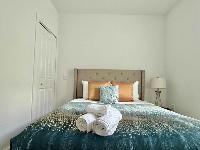 Photo - 542 Boulevard NE Unit ID1299423P