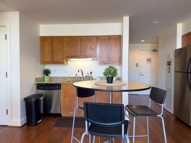 Photo - 900 NW Lovejoy St Unit SI ID1512209P