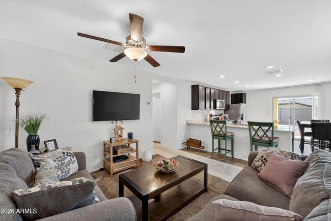 Building Photo - 25815 W Coles Rd